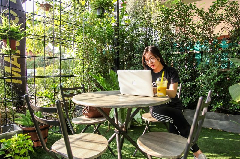 What is A Digital Nomad and How Do You One In 2019 Techcolite