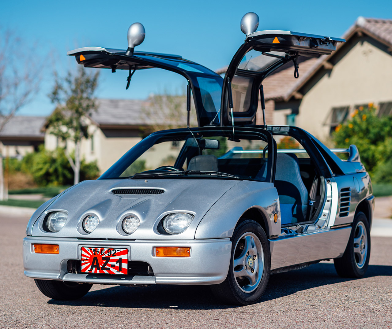 Fascinating UpClose Look at the 1992 Mazda Autozam AZ1 with Gullwing
