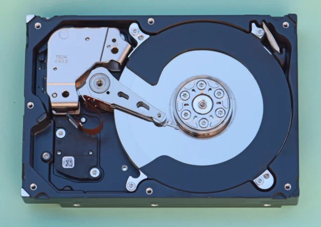 How to Choose the Right Hard Drive Data Recovery Company to Cater to