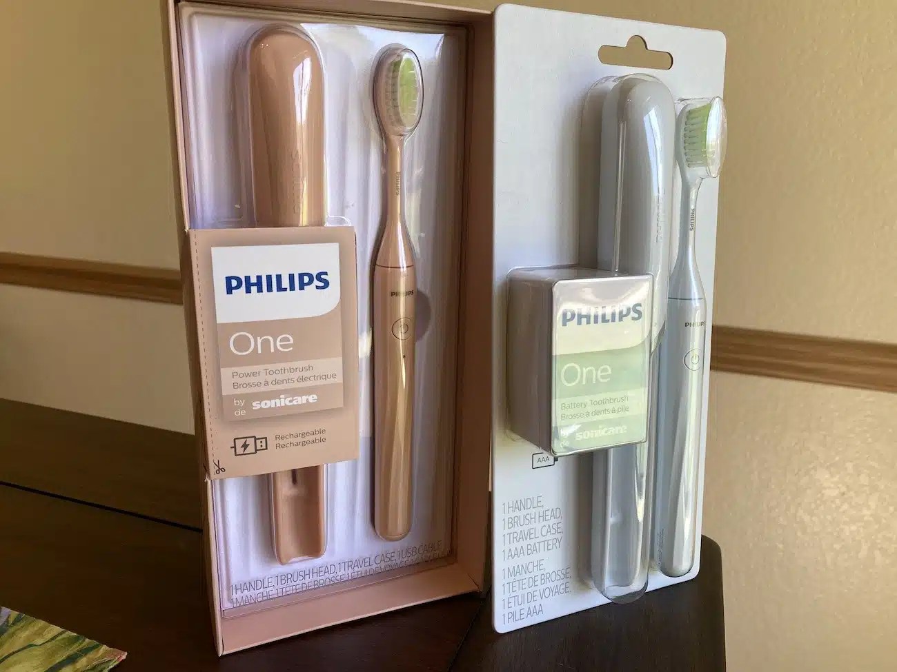 Review Philips One Toothbrushes Battery vs. Rechargeable