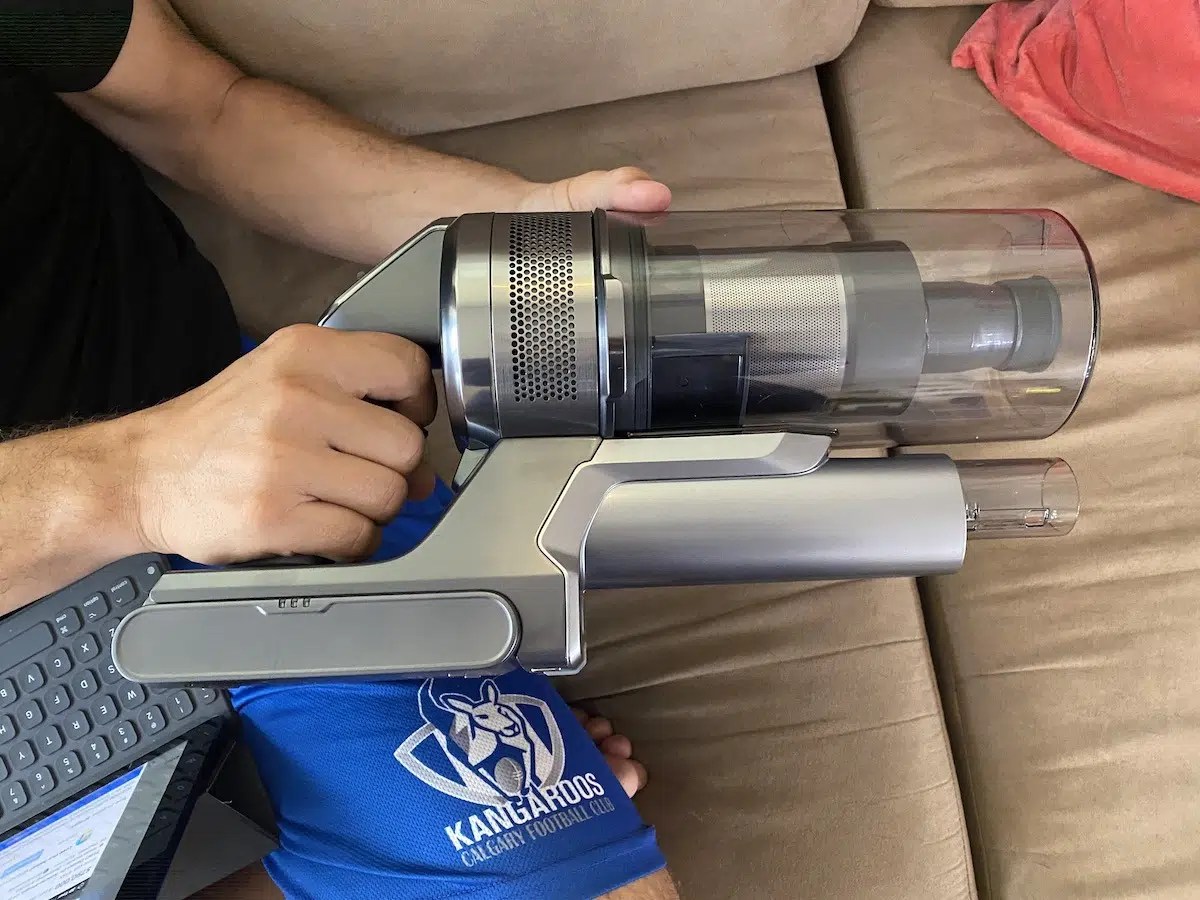 Review Samsung Jet 90 cordless stick vacuum + Clean Station