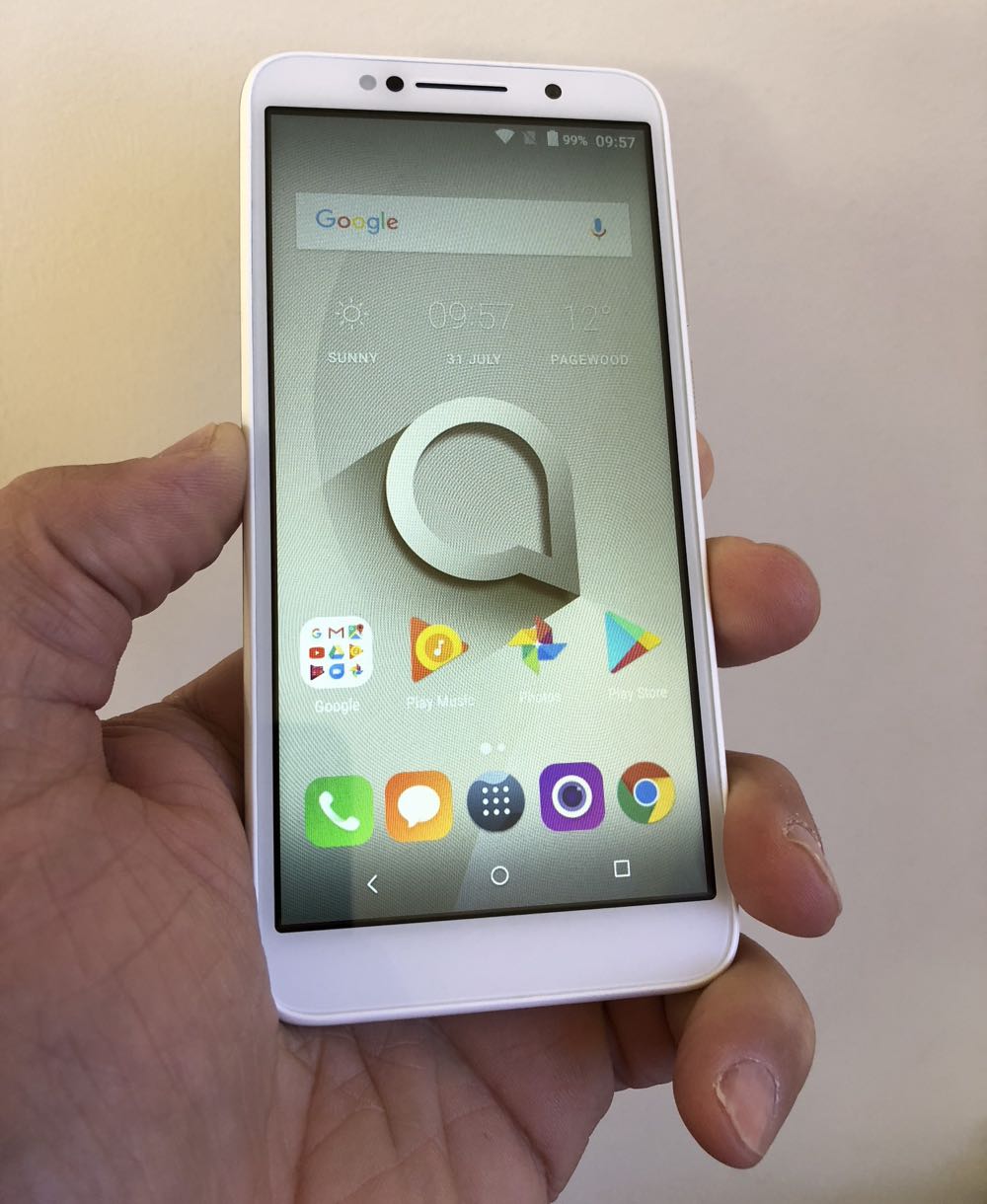 Alcatel 1C smartphone review one of the best value
