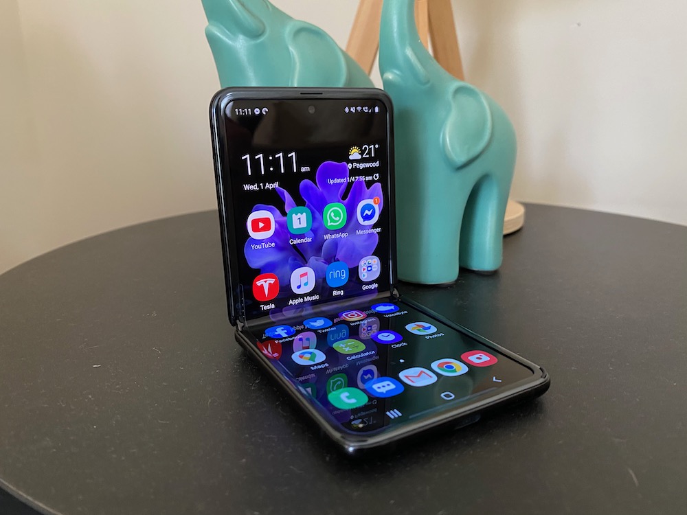 Samsung Galaxy Z Flip foldable smartphone review a fun