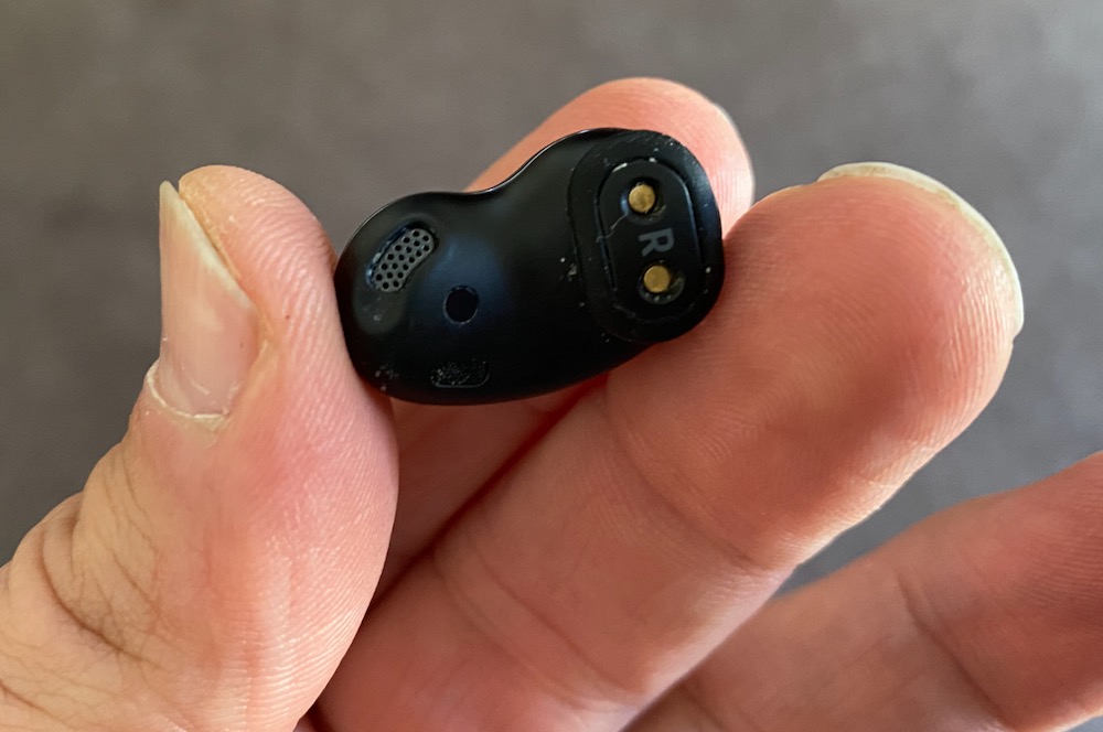 Samsung Galaxy Buds Live earphones review they look like beans but
