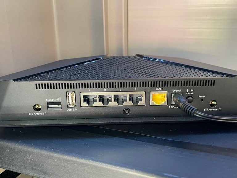 Netgear Nighthawk 4G LTE WiFi Router review a high speed connection