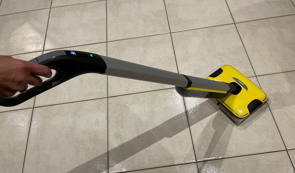 Karcher FC7 review - the easy way to vacuum and mop at the same time