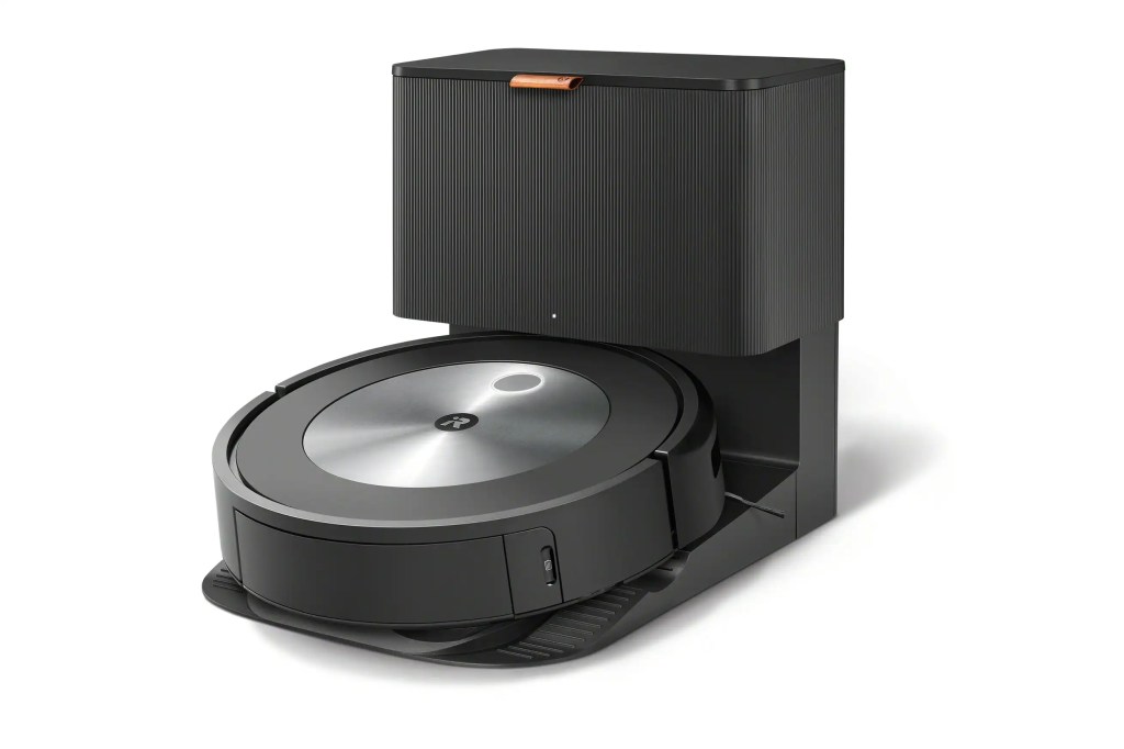 Black Friday iRobot Roomba J7+ selfemptying vac for 25 off TechHive