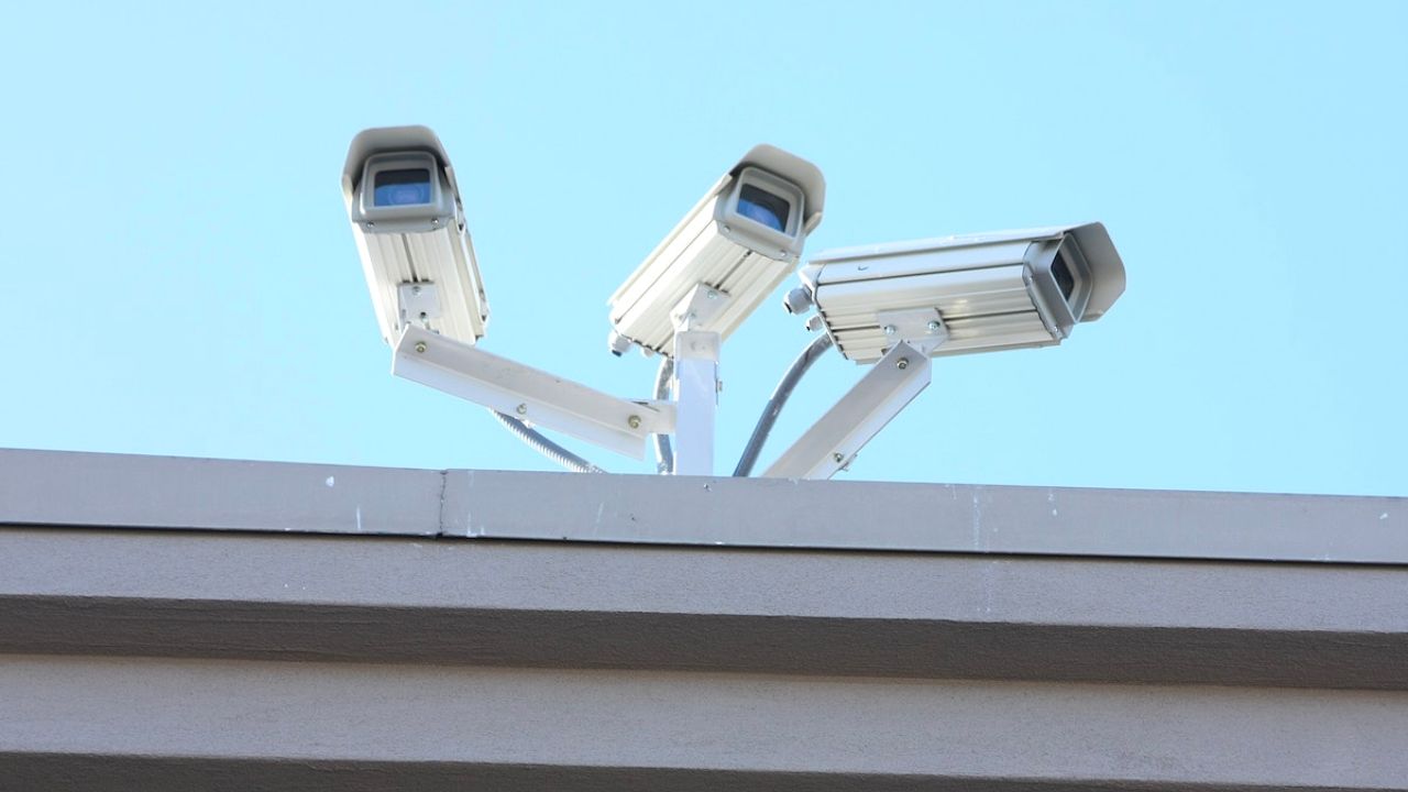 How to Get Surveillance Video from a Store? Tech Idea