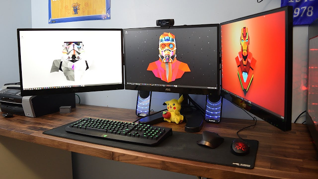 The Right Desk for a Triple Monitor Setup Tech Update