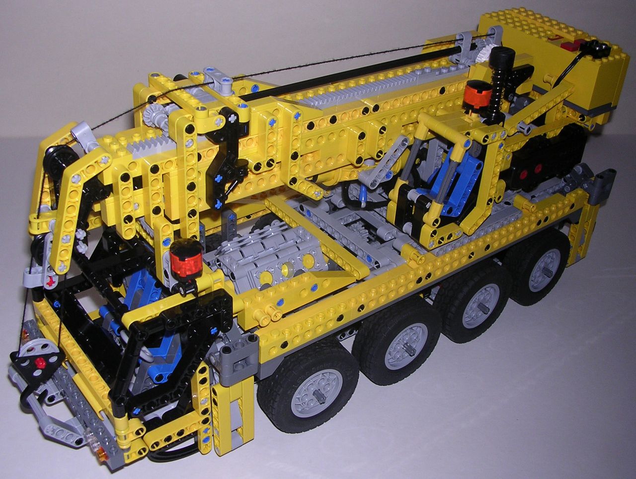 TechLug.fr Review Lego Technic 8421 Grue mobile