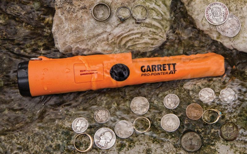 Learn How To Use A Metal Detecting Pinpointer Like A Pro