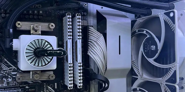 Is Your AIO Leaking? Here's What to Do - Tech News Today