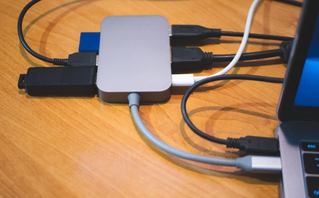 How to Get More USB Ports on Your Laptop? Technize
