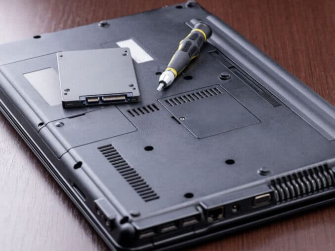 How To Use Micro SD Card Adapter In A Laptop