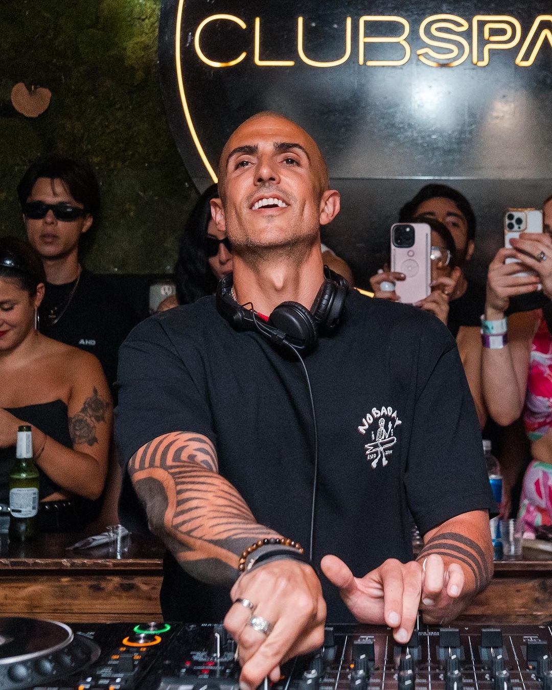 Tech House DJ Mix Dennis Cruz Club Space Miami by Dennis Cruz