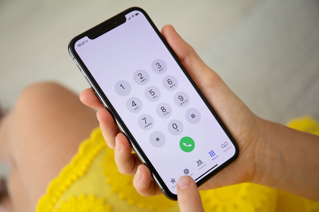 How To Dial An Extension Number On IPhone And Android Technobezz