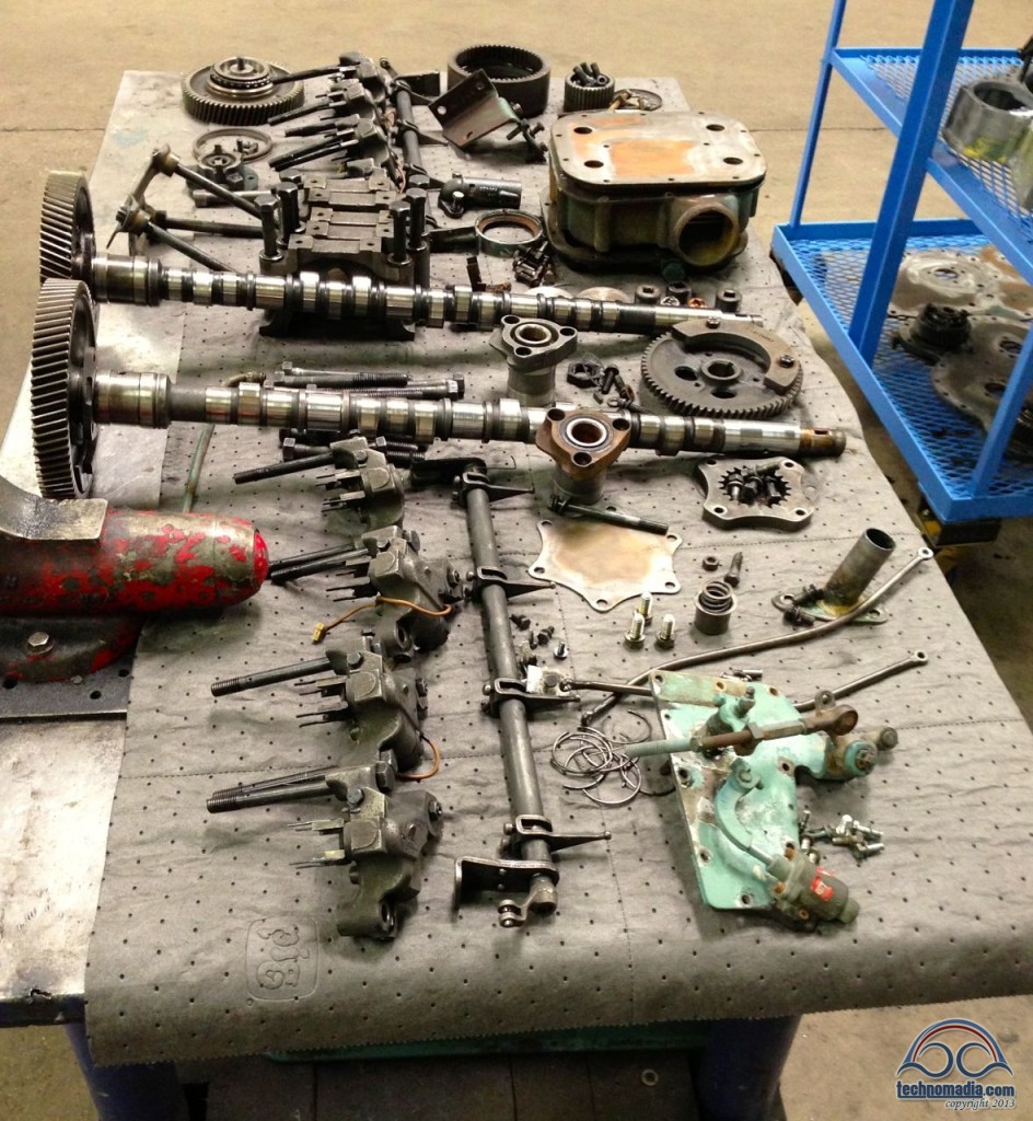 Rebuilding an 8V-71 Detroit Diesel Engine | Technomadia