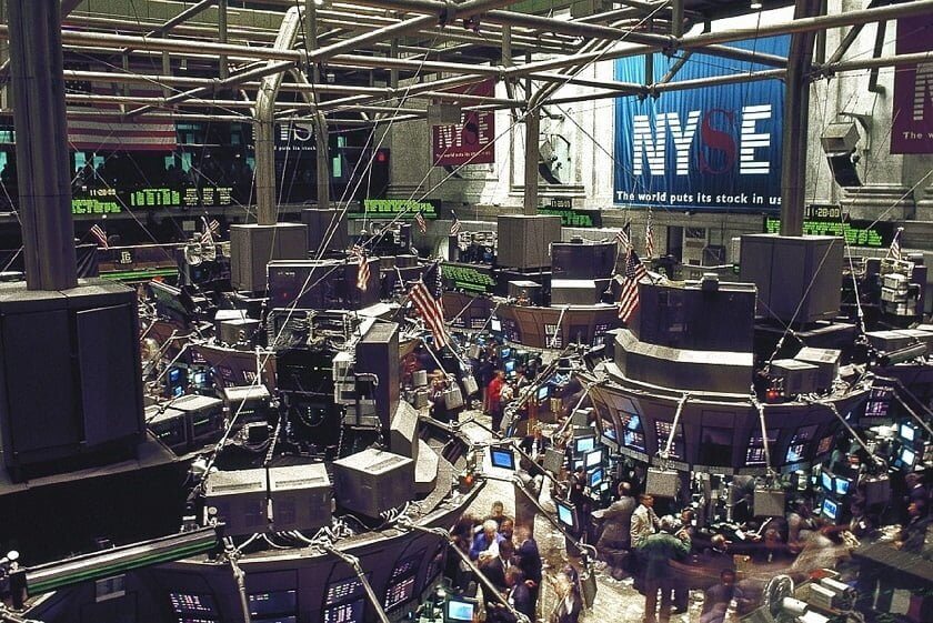 Games People Play The Folly of Virtual Stock Trading Games Technowize