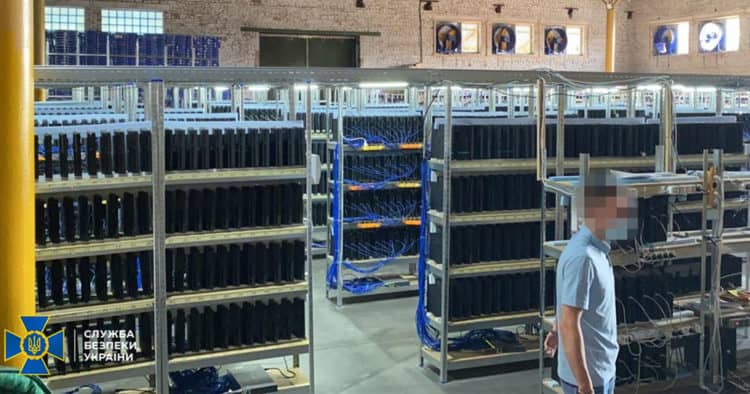 หนุ่มฟ้อง Apple ข้อหา เพราะ iPhone มีส่วนกระตุ้นให้เขากลายเป็นเกย์!?