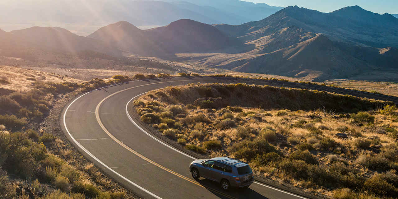 Best Car Gadgets to Take On Road Trips Techolac