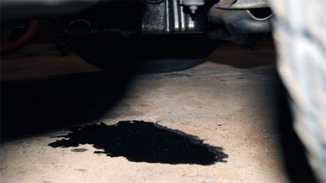 The Reasons Why Your Diesel Engine May Have an Oil Leak Techolac