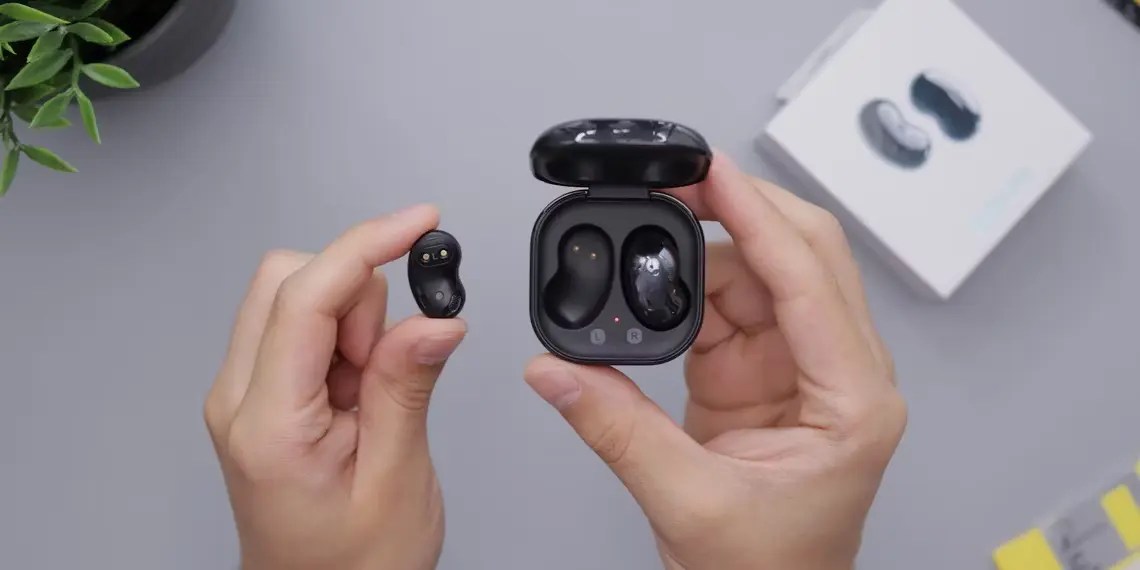 How to Pair Galaxy Buds