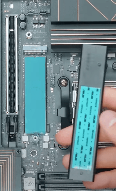 M2: Chip heatsink vs Motherboard heatsink | TechPowerUp Forums