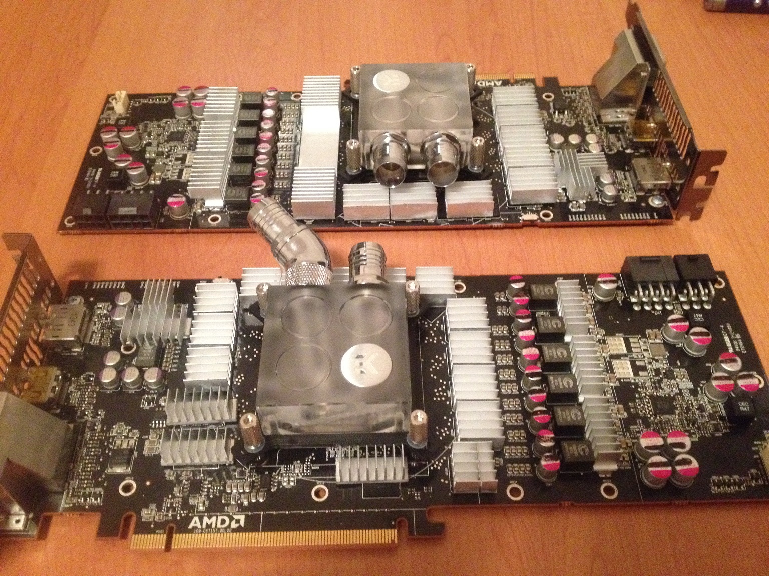 Where are the vrm's on this R9 290? TechPowerUp Forums