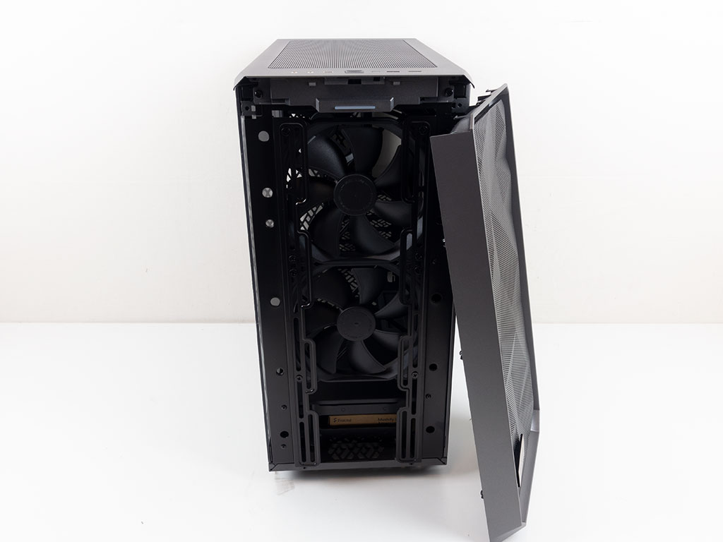 Fractal Design Meshify 2 Compact Review A Closer Look Outside