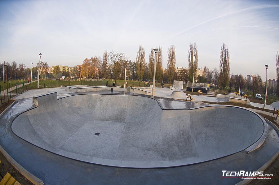 Concrete skateparks and components SKATEPARK DESIGNS Design and construction of modular and