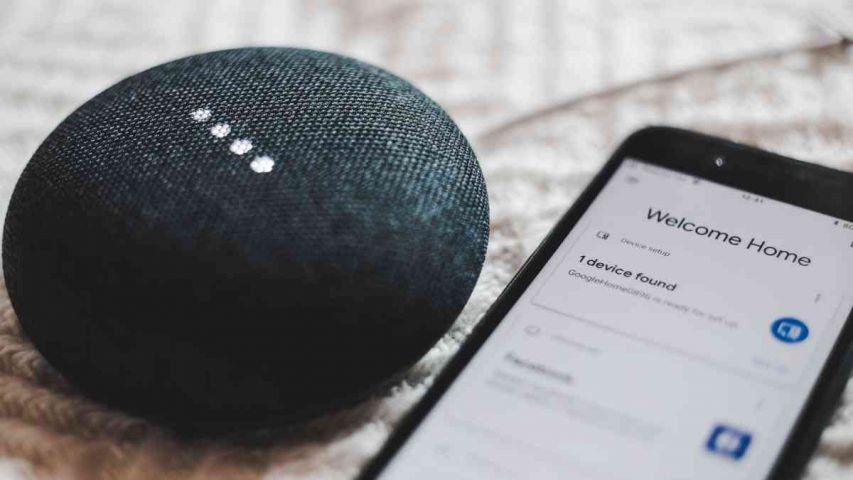 A Detailed Comparison Between Google Nest Mini & Google Home Mini