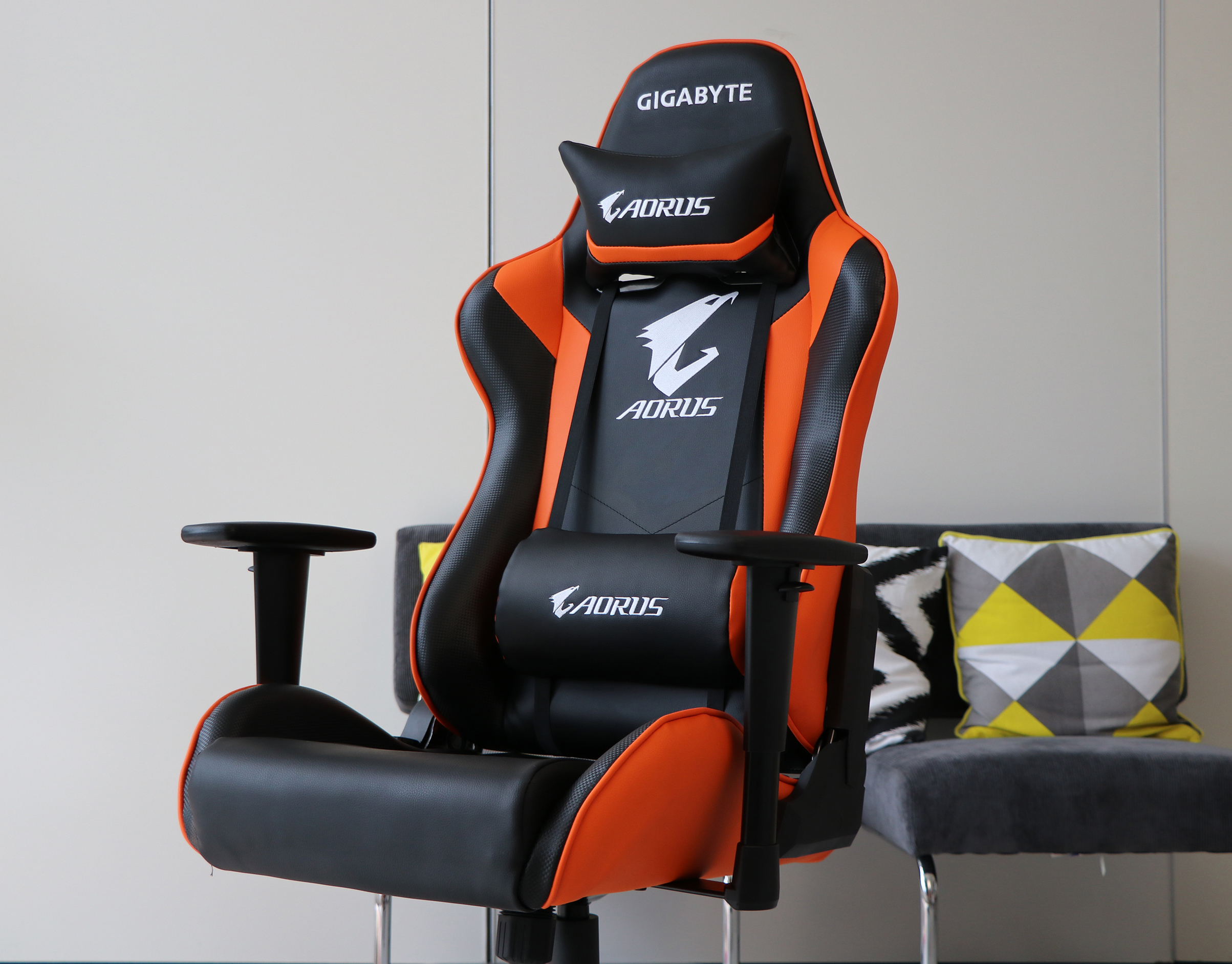 Gigabyte Aorus AGC300 Gaming Chair review Techtesters