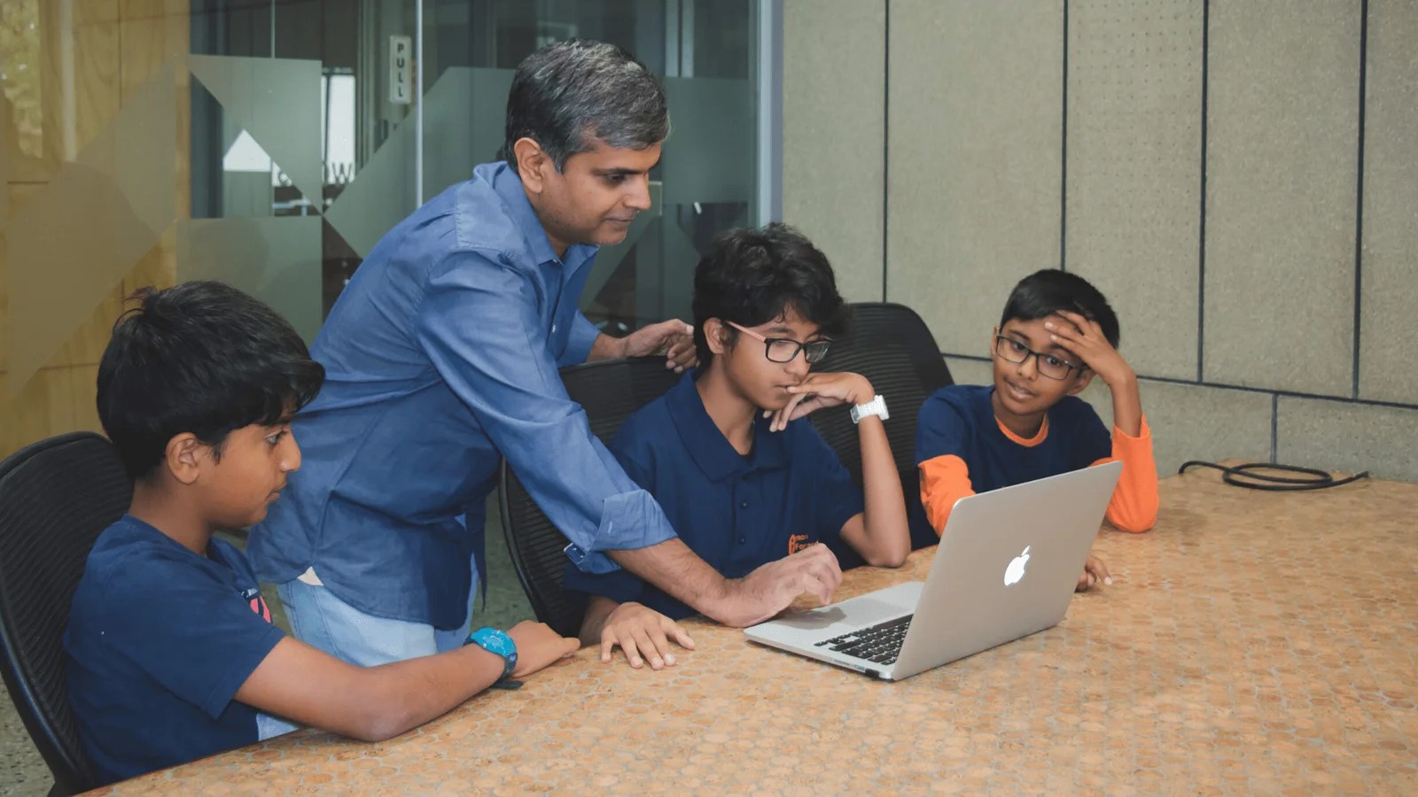 Ever Wondered 'Can Technology Replace Teachers?