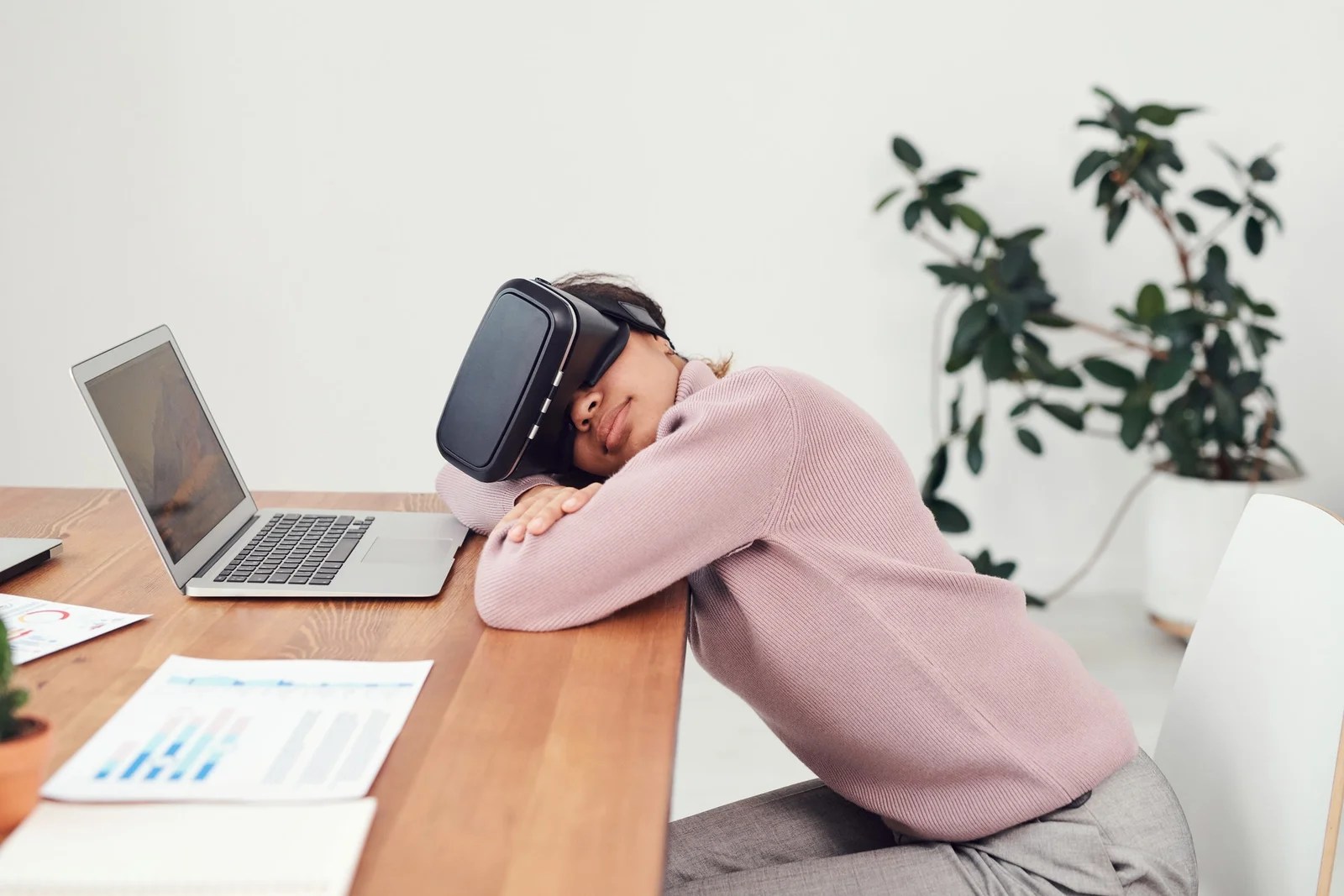 Effects of Technology on Human Interaction Tech Viral