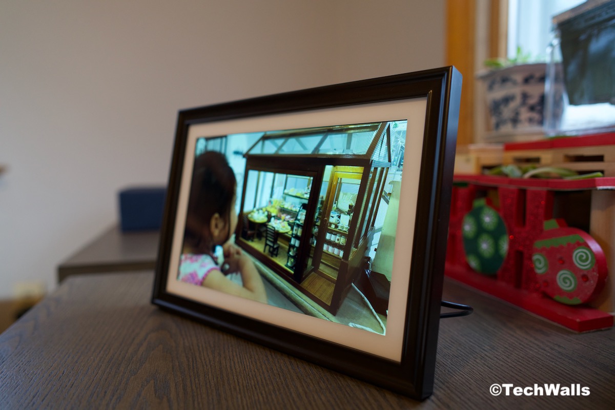 Dragon Touch Classic 10 FHD WiFi Picture Frame Review TechWalls