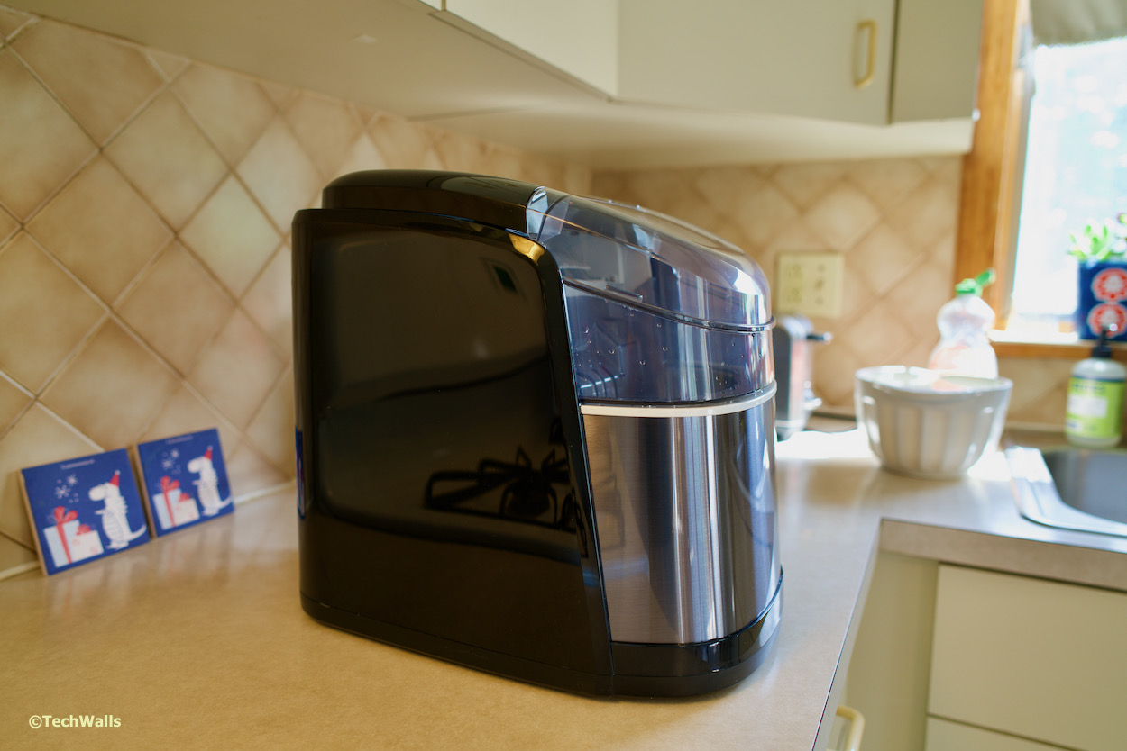 FREE VILLAGE Countertop Ice Maker Review Make Ice Cubes in 6 Minutes TechWalls