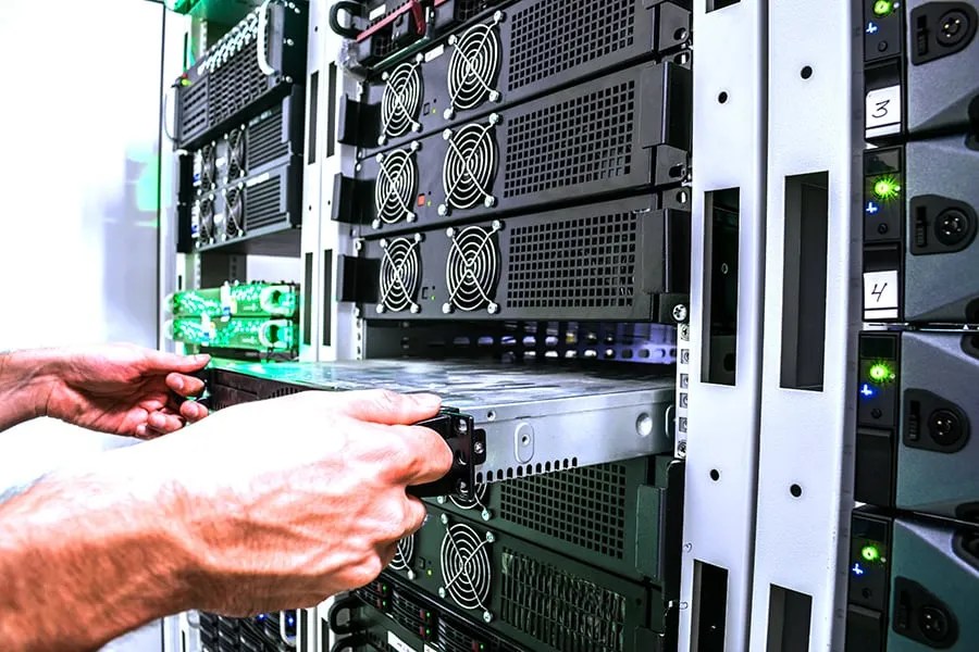 What is a rack server and how does it work?