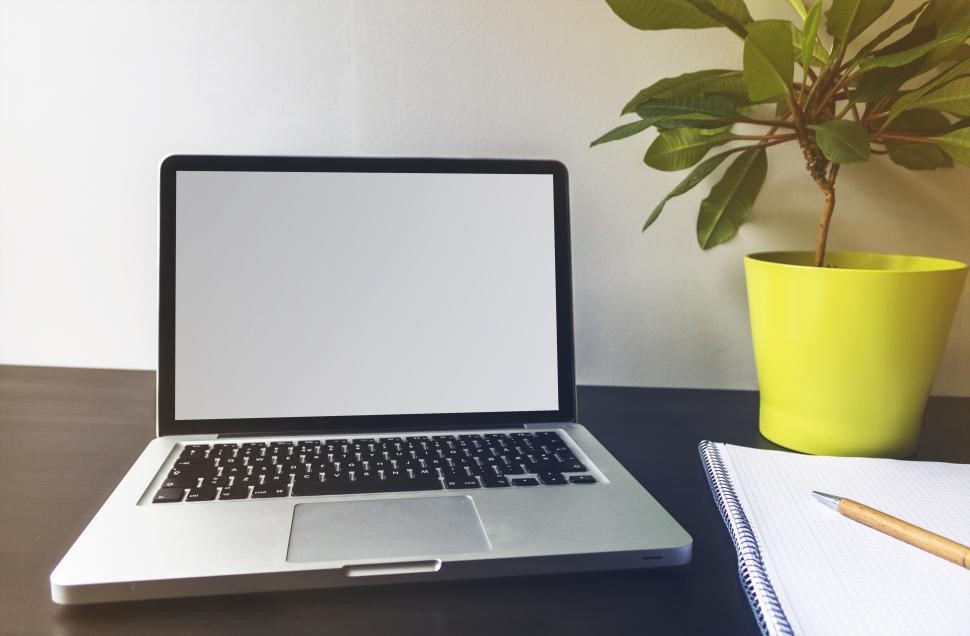 10 Ideas To Fix Windows 11/10's White Screen Of Death