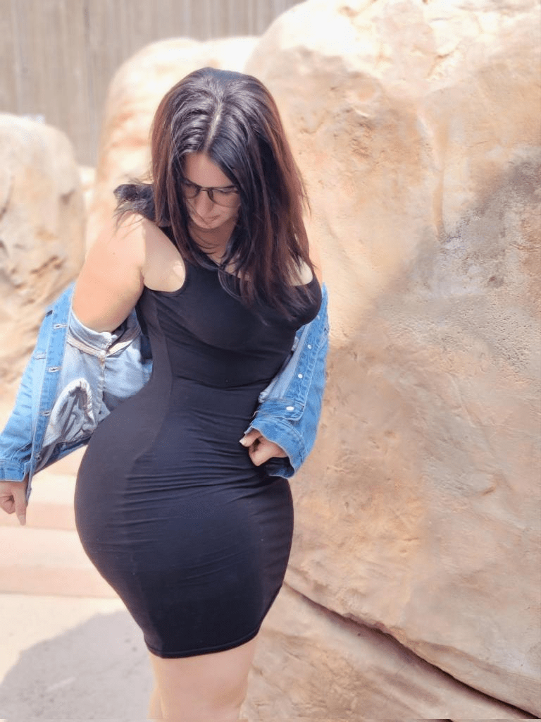 Meet Ana M Moreno, the spanish curvy influencer - TecnoQuo.com