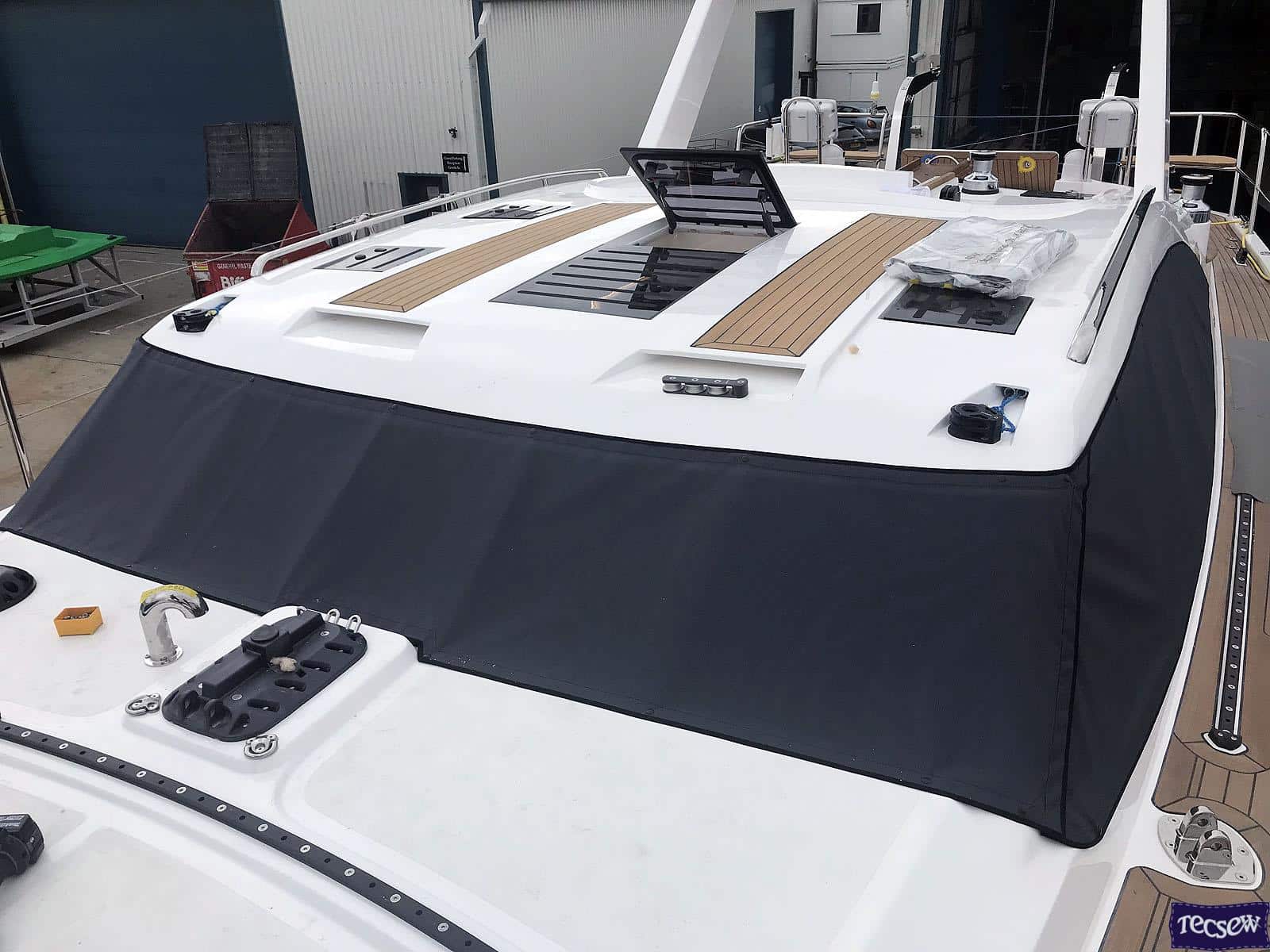 Discovery 48009 Windscreen Cover, ref 10369 Tecsew