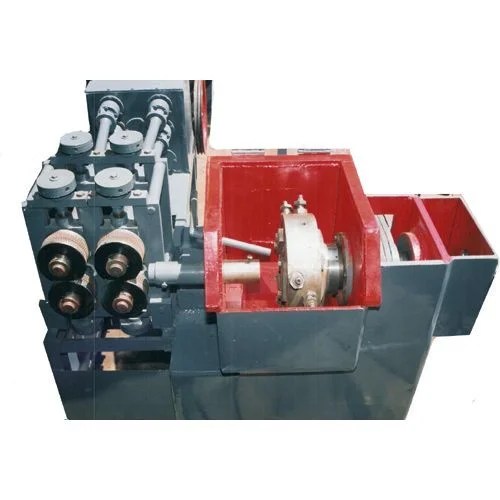 Tejinder Machine Tools Centerless Bar Peeling Machine