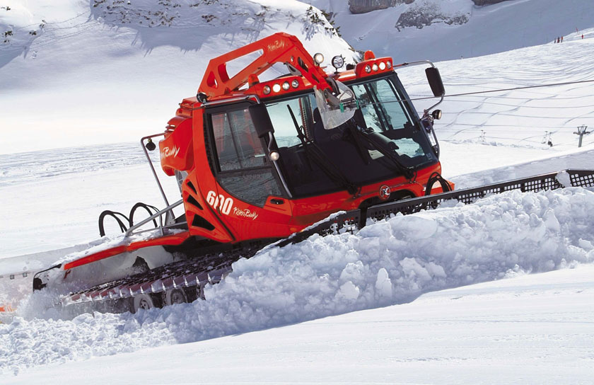 PB600 Select A New Alternative from PistenBully