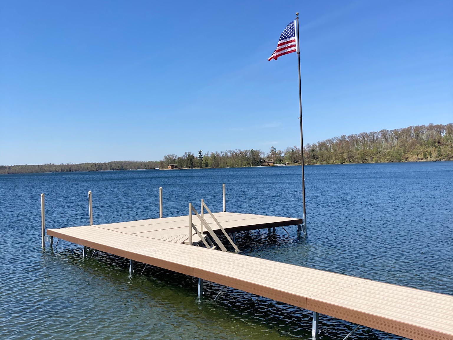 Pelican Lakes Association Member Flag Falls Flag Source