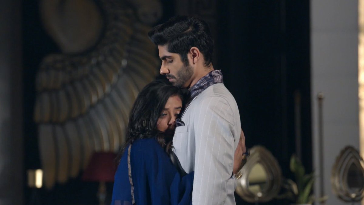 Falling Head Over Heels For a Wizard Riansh FF His Miss