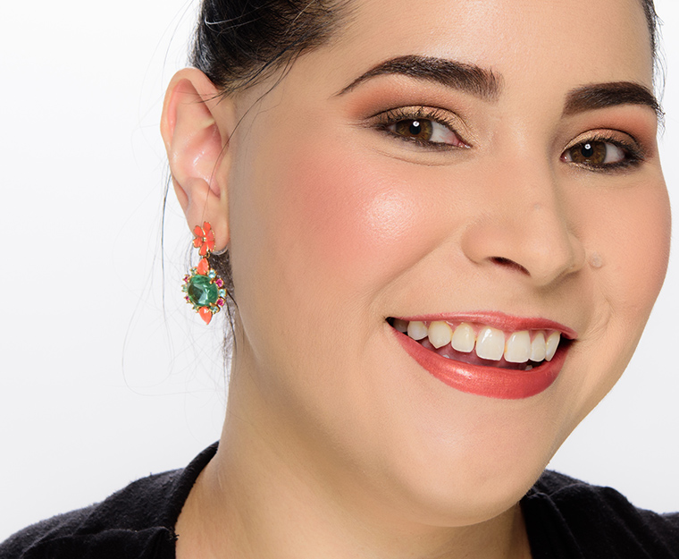 MAC Margin Powder Blush Review & Swatches