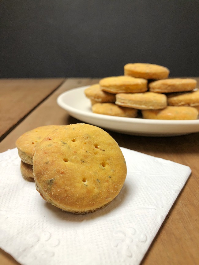 Quick Parmesan Biscuits Recipe Made without Eggs and Butter