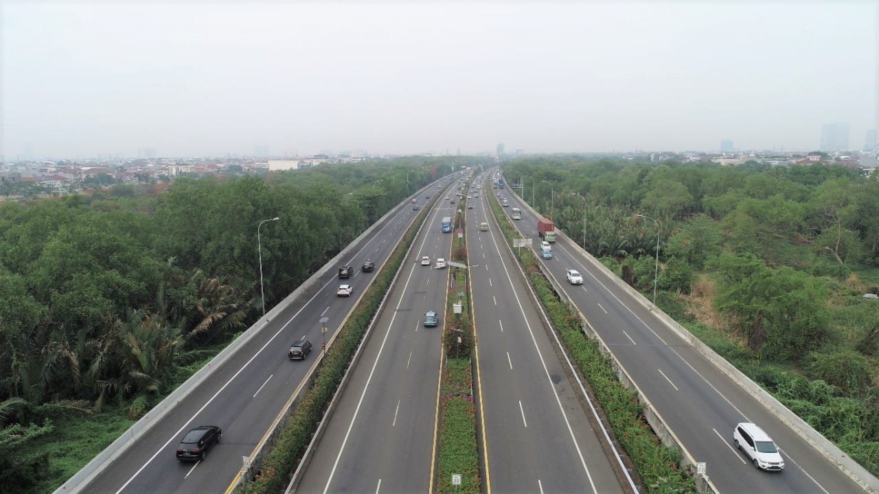 Cek Tarif Tol Trans Jawa di Sini Jakarta Semarang Rp377