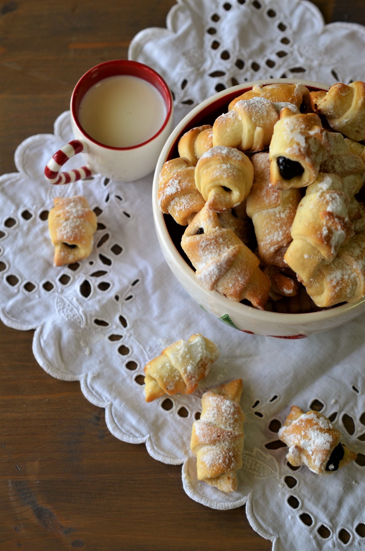 Cornulete cu gem Retete culinare by Teo's Kitchen