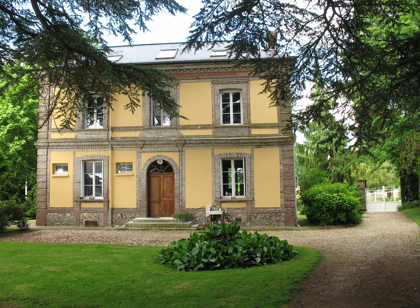 lisieux Ventes MAISON DE MAITRE Région LYONSLAFORËT Terres et