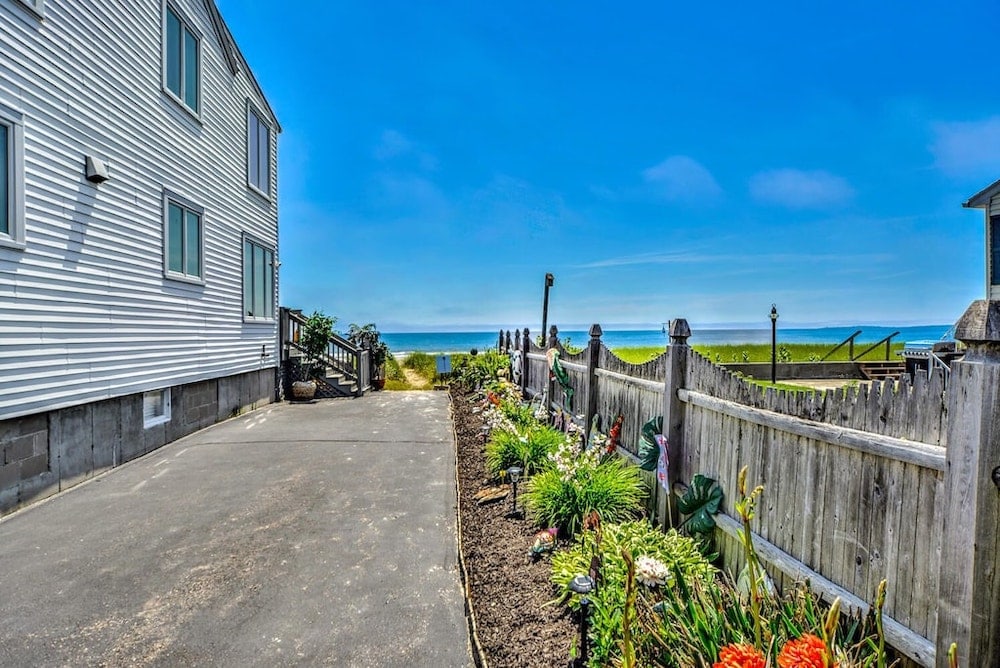 9 Unique Vacation Rentals in Old Orchard Beach, Maine Territory Supply